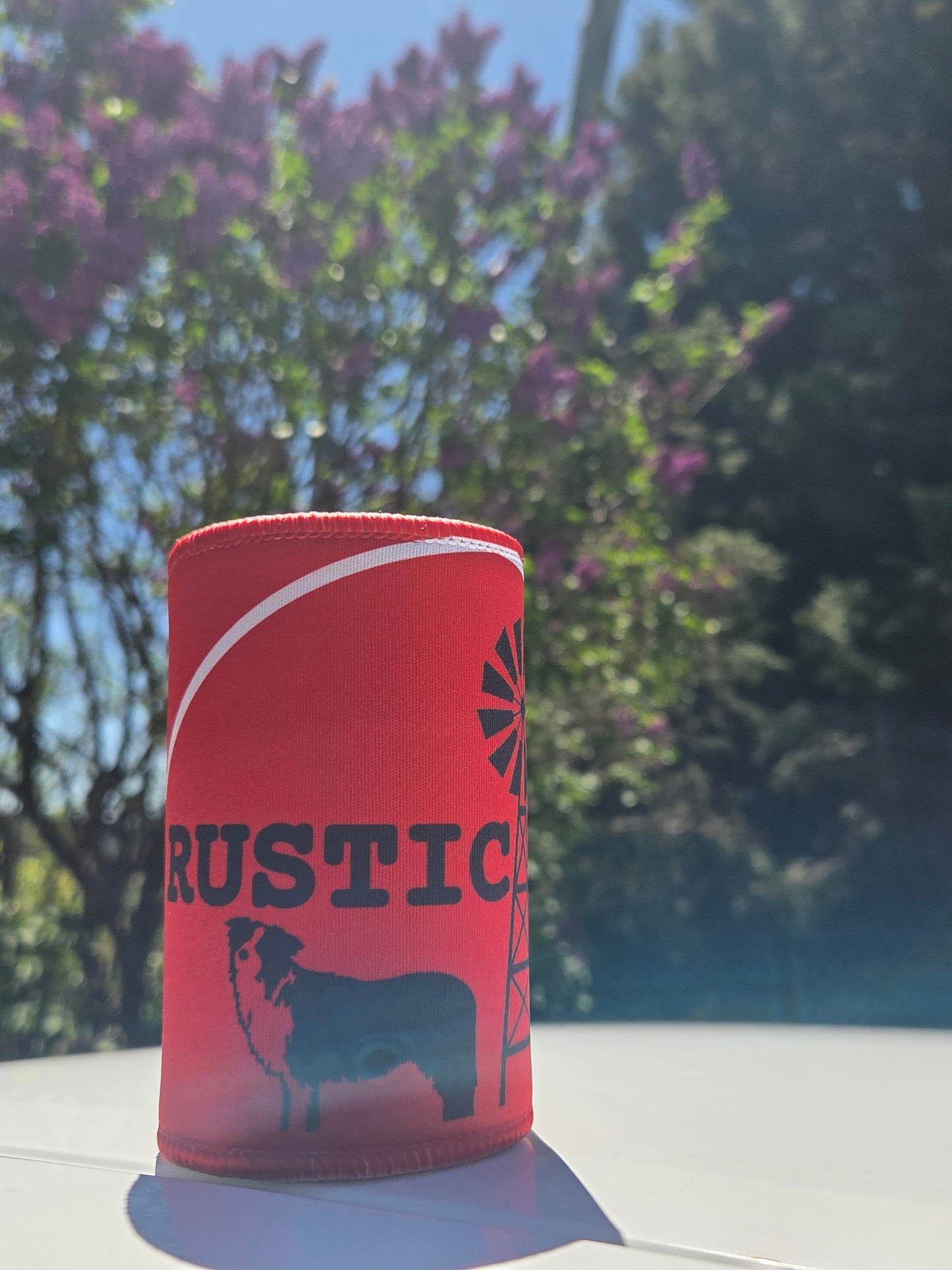 'Classic Red Barn' Stubby