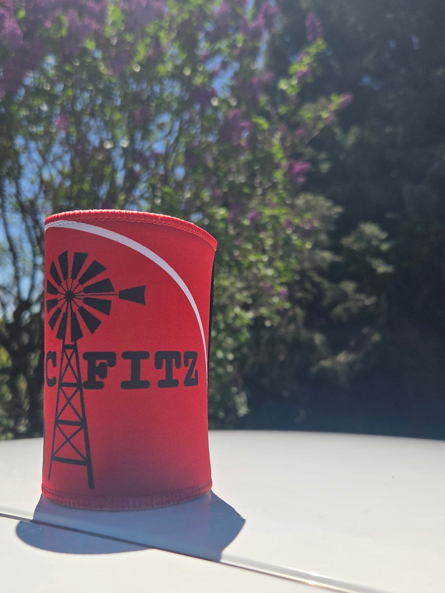 'Classic Red Barn' Stubby